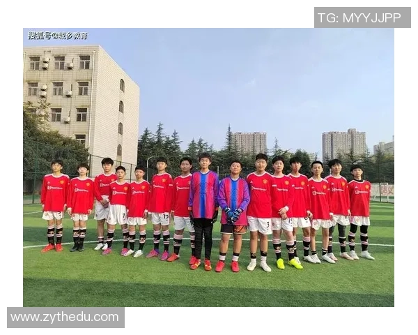 姜山中学足球队奋勇拼搏展现青春风采助力校园文化建设与体育发展 姜山中学足球队奋勇拼搏展现青春风采助力校园文化建设与体育发展
